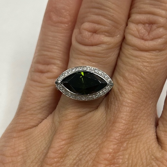 Suzy Levian Sterling Silver Green Maquise CZ & White CZ Ring NWT Size #5 - Picture 6 of 7